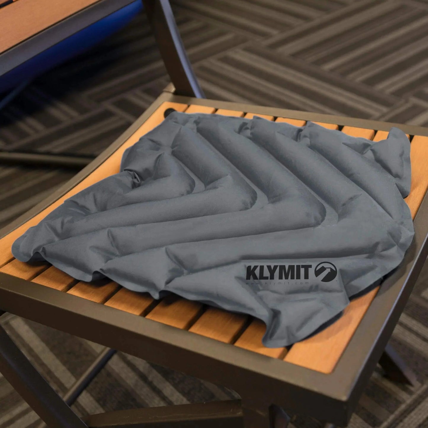 V Seat Cushion - Grey