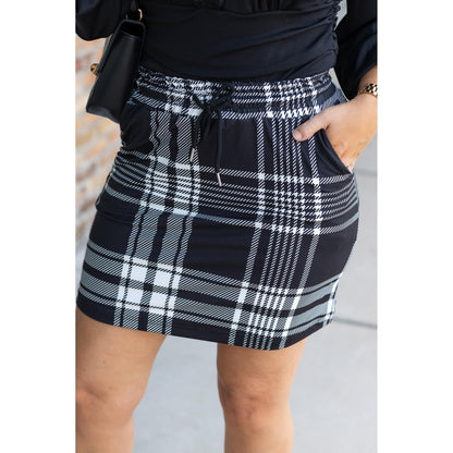 Amelia - Black And White Plaid Jogger Skirt