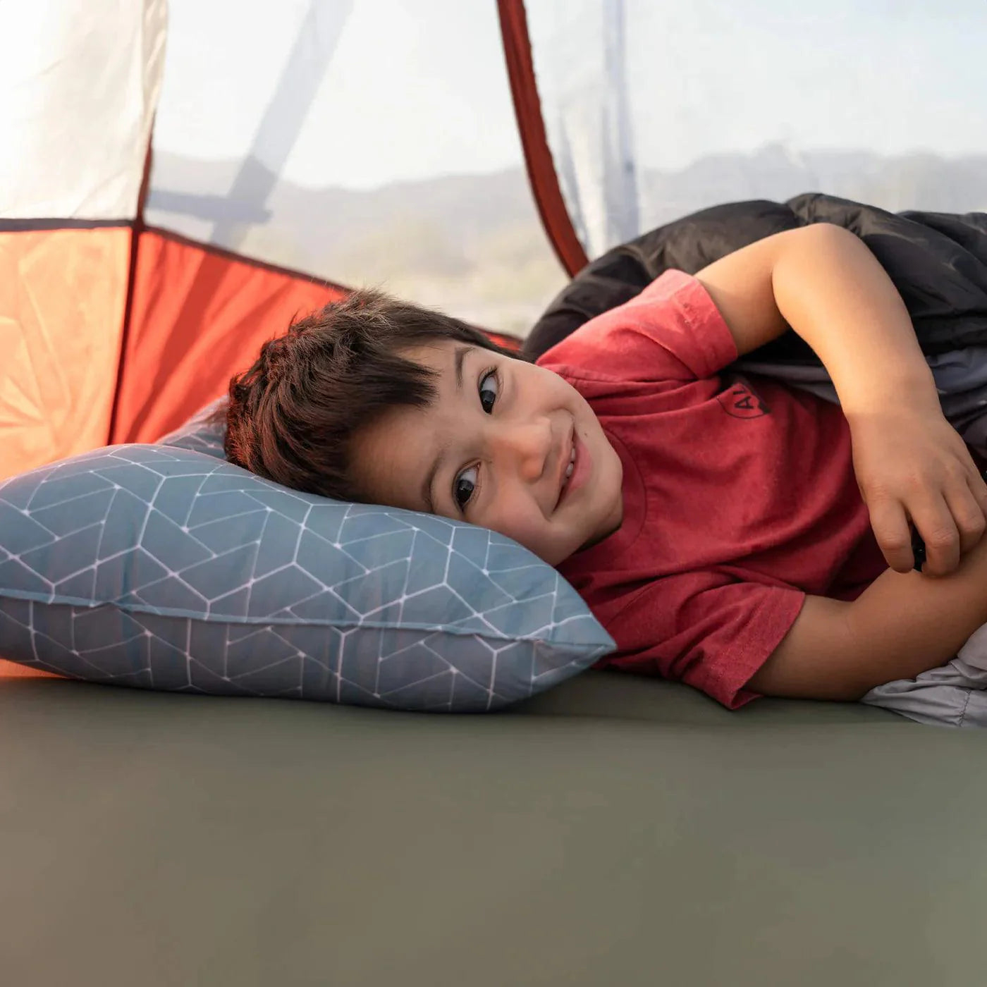 COAST™ TRAVEL PILLOW