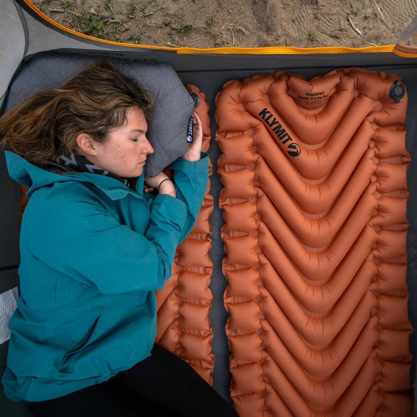 INSULATED STATIC V LITE ECO™ SLEEPING PAD
